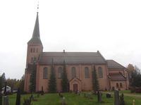 38. Nes kirke i Akershus 2012.jpg