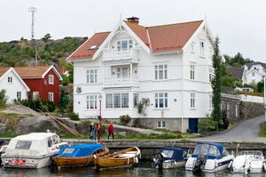 Nevlunghavn, Blåbakken 18.jpg