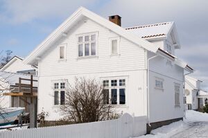 Nevlunghavn, Blåbakken 26.jpg