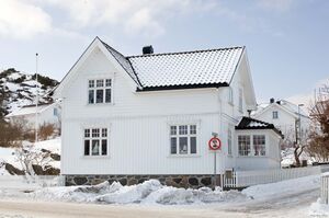 Nevlunghavn, Blombakken 01.jpg