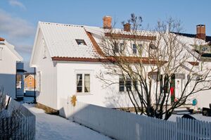 Nevlunghavn, Karibakken 03.jpg