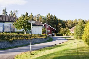 Nevlunghavn, Tjønnaveien-1.jpg