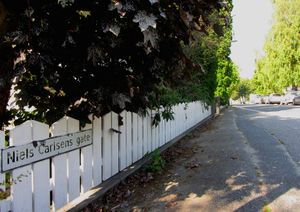 Niels Carlsens gate Drøbak 2013.jpg