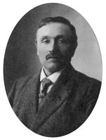 Første styreformann i Breide Samvirkelag, Nikolai Kjenstad.