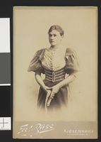 Eva Nansen. Foto: Fred. Riise (1889).