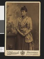 Eva Nansen. Foto: Ludwik Szacinski De Ravicz (1889).