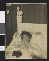 Eva Nansen på likstrå. Foto: Anders Beer Wilse (1907).