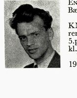 Kontorist Knut G. Enli, f. 1925 i Bærum. Formann i laget 1948-51. Langrenn og slalåm. Foto: Ranheim: Norske skiløpere