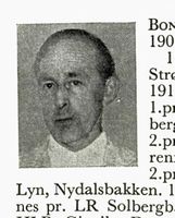 Driftsbestyrer Narve Bonna, f. 1901 i Lommedalen. Hopp. Foto: Ranheim: Norske skiløpere