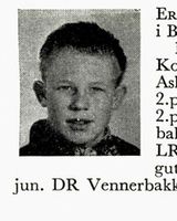 Bilreparatør Leif Eriksen, født 1938 i Bærum. Hopp