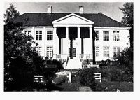 Hovedbygningen på Rogneby. Foto: Norske storgårder (1950)