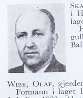 Slaktermester Jens N. Skar, f. 1905 i Hokksund. Kasserer og styremedlem i laget, styremedlem i skigruppa 1950-54. Foto: Ranheim: Norske skiløpere