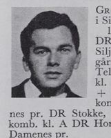 Forstmann Rolf Grønli, f. 1928 i Siljan. Hopp, kombinert og langrenn. Foto: Ranheim: Norske skiløpere