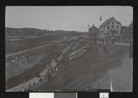 186. No. 156. Gade i Narvik 17 Mai 1903 - no-nb digifoto 20130214 00042 bldsa FA1221.jpg