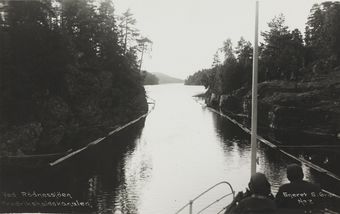 No. 3. Ved Rødnessjøen. Fredrikshaldskanalen. - no-nb digifoto 20151113 00158 bldsa PK06744.jpg