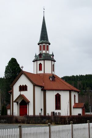 Nord-Odal, Mo kirke vest.JPG