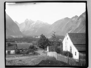 Norge. Isterdalstinderne - NB MS G4 0051.jpg
