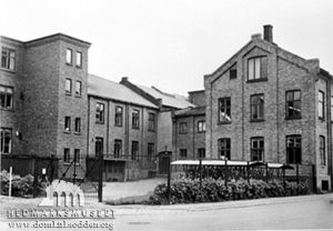 Norrøna Skofabrikk eksteriør.jpg