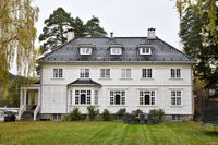 Solhaugveien 1, «Kasino». Foto: Roy Olsen (2020).