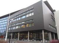 Nydalsveien 30c: Nydalen videregående skole fra 2011.