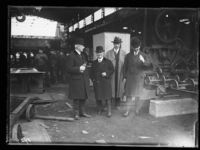 Fra verkstedet, mellom 1899 og 1930. Foto: Narve Skarpmoen .