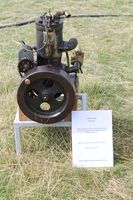 Båtmotorer, totaktsmotor fra O. Nesting Fabrik. Foto: Chris Nyborg (2014).