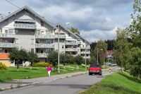 Blokkbebyggelse i Kongeveien. Foto: Leif-Harald Ruud (2014)