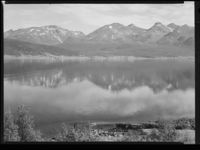 1. Oksfjord - no-nb digifoto 20150128 00093 NB MIT FNR 15387.jpg