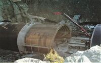 Oktober 2003: Miljøtunnelen koples sammen med fjelltunnelen.