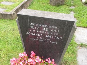 Olav Mæland gravminne Oslo.jpg