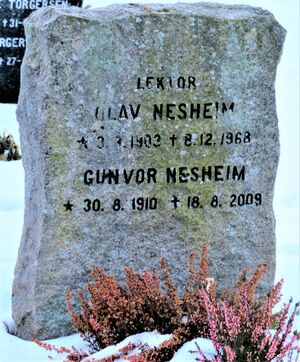 Olav Nesheim gravminne Oslo.JPG