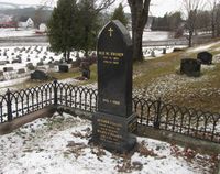 Fossen-familiens inngjerda gravsted, det eneste i sitt slag på Balke.