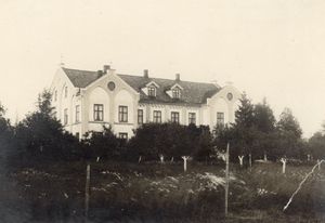 Onsrud, Akershus - Riksantikvaren-T040 01 0021.jpg