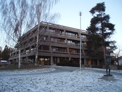 Oppegård rådhus (1978) Foto: Siri Iversen (2010).