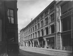 Tollbugata 18, nyrenessanse, 1889