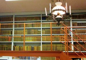 Oslo katedralskole gamle bibliotek 2015.JPG