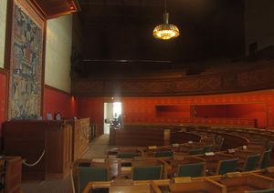 Oslo rådhus bystyresalen 2012.jpg