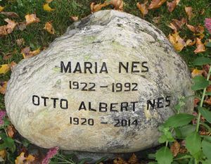 Otto Nes gravminne Oslo.jpg