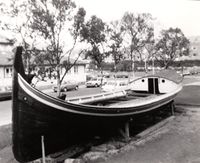 Nordlandsfembøring utanfor Nordlandsmuseet i Bodø. Foto: Olve Utne (1978).