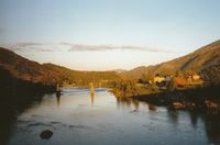 2. Ou1996 Surna fr nye Eye bru mot gl.-Eye bru.jpg