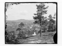 61. Oversikt fra Ekeberg mot Grønnland - NB MS G4 0376.jpg