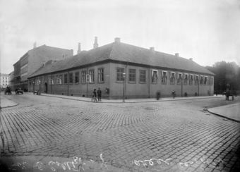 Paleet 012uMXAsuEqe.jpg