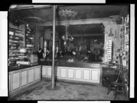 290. Papirhandler Moestue - no-nb digifoto 20140819 00129 NB NS NM 14017.jpg