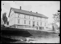 Latinskolen i Tromsø (1865), brant 1979. Foto: Chr. Hansen (ant. 1930-åra).