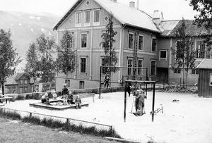 Parkgata 20 ASjøtun 1956.jpg