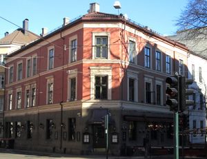 Parkveien 12 Oslo 2013 Lorry.jpg