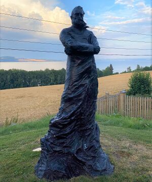 Peder Balke skulptur Toten.jpg