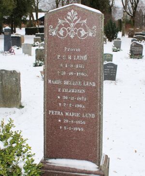 Peder Christian Bech Lund gravminne Oslo.jpg