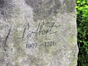 Per Høst gravminne.jpg