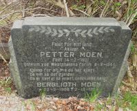 Petter Moens gravminne på Gamle Aker kirkegård. Foto: Stig Rune Pedersen